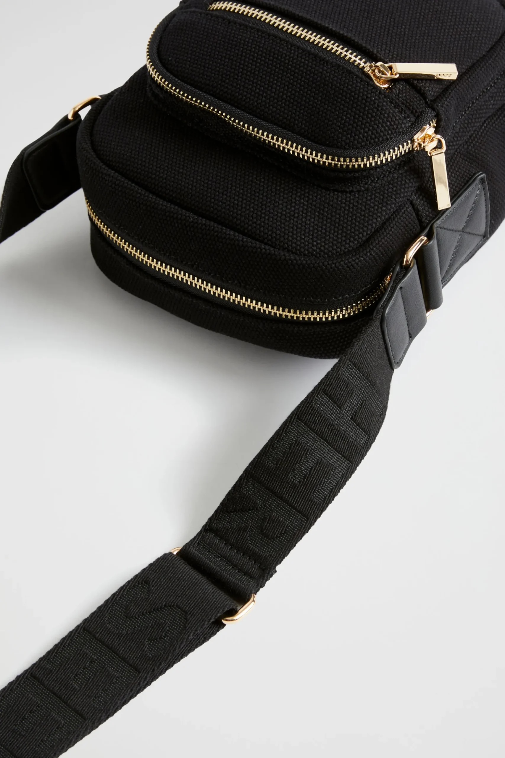Seed Heritage Cross Body-Logo Camera Bag Black